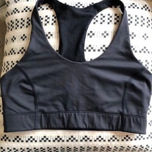 OUTDOOR VOICES Doing Things Bra